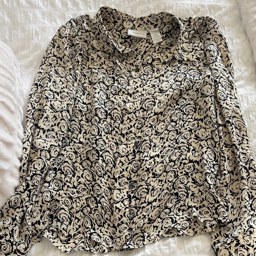 Liz Claiborne 100% Silk Floral Print Blouse in Black and Cream